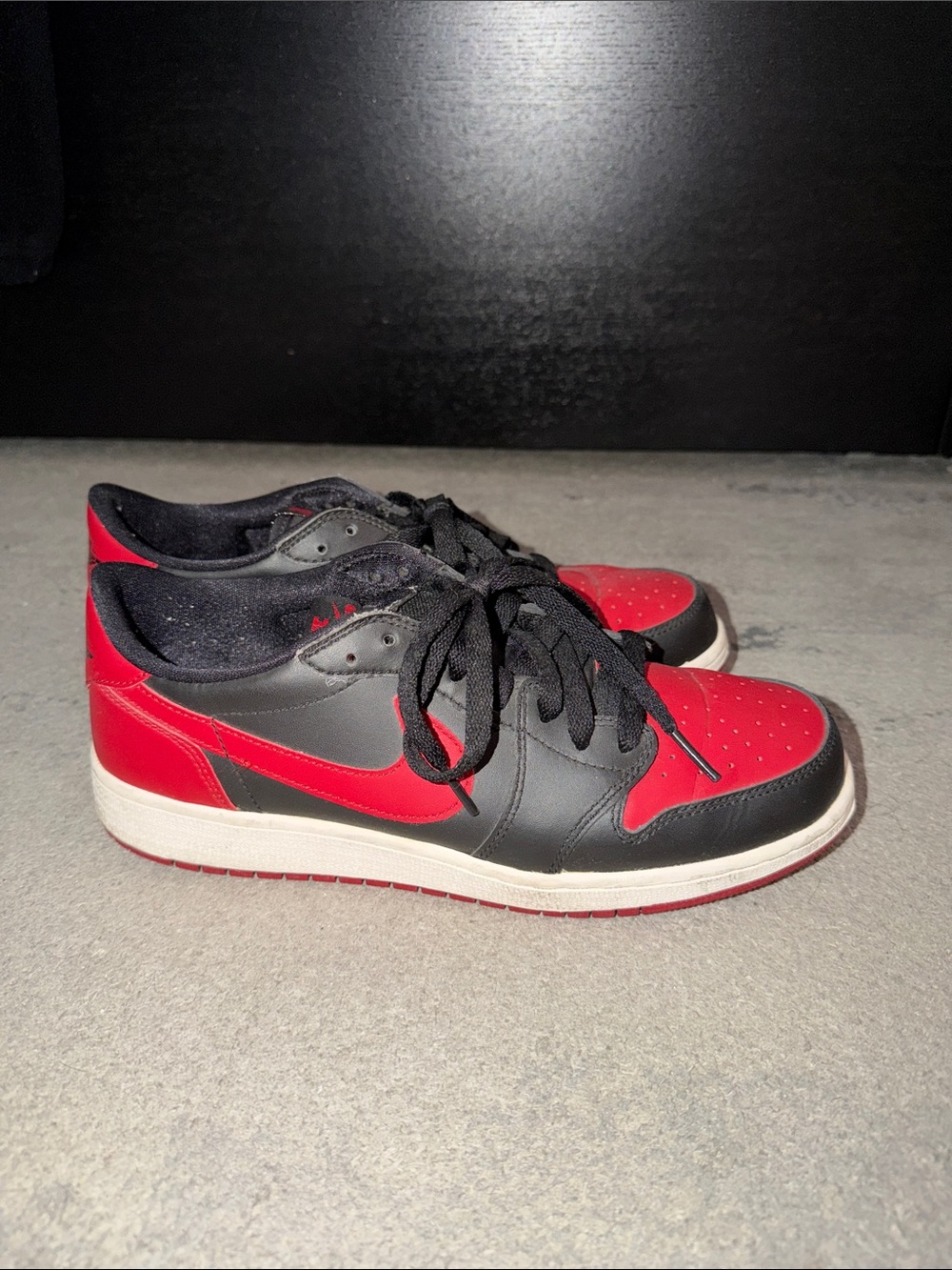 Nike Jordan 1 Lows Red and black Youth size 7
